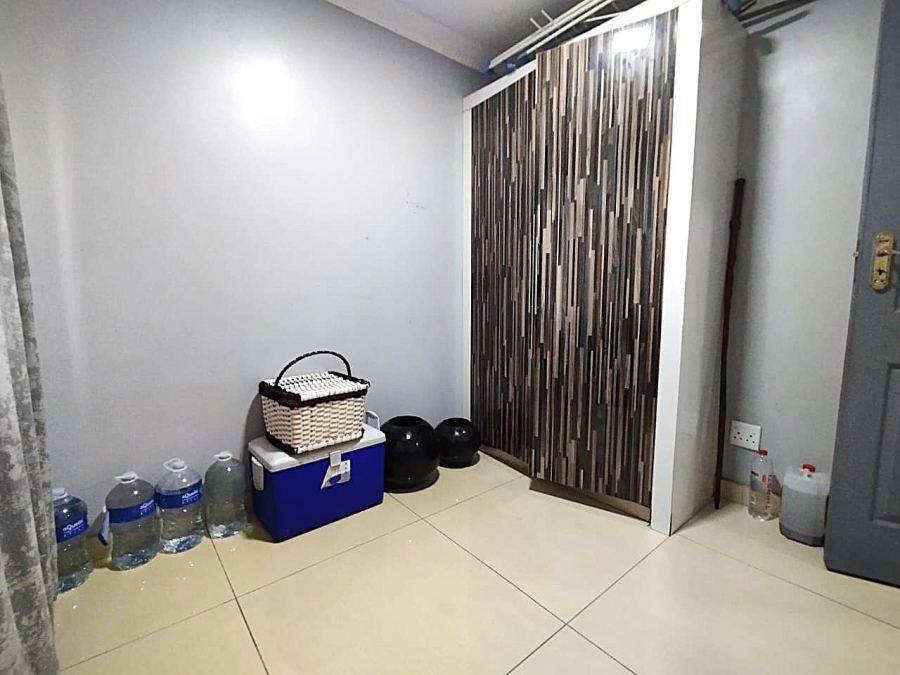 3 Bedroom Property for Sale in Montclair Western Cape